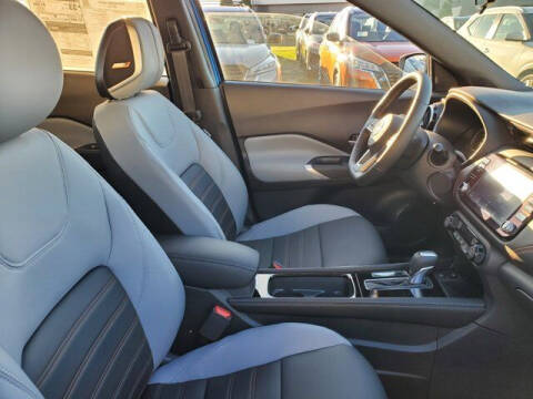 2024 Nissan Kicks SR