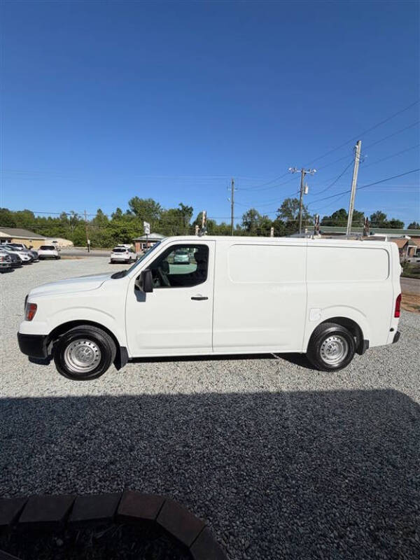 2016 Nissan NV