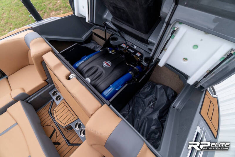 2025 MasterCraft X22