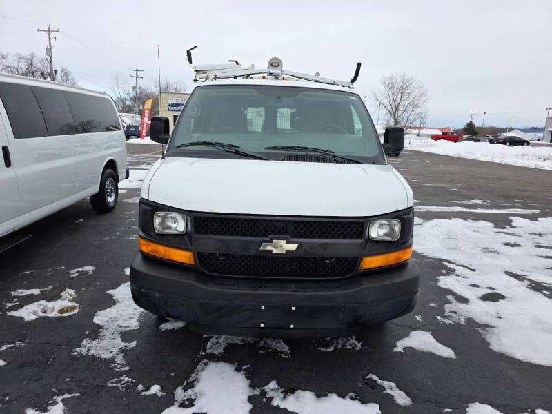 2013 Chevrolet Express Cargo Work Van's photo