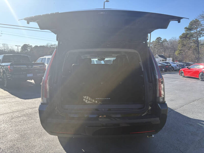 2016 Cadillac Escalade ESV Luxury Collection