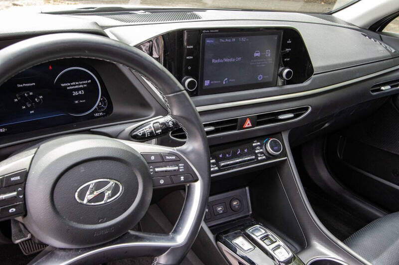 2022 Hyundai Sonata SEL