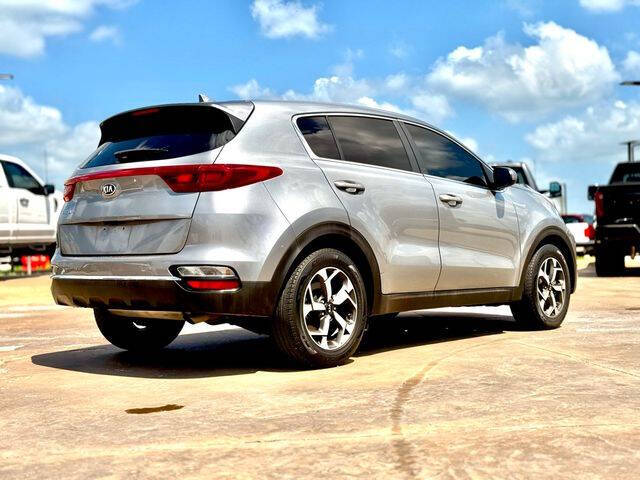 2022 Kia Sportage LX