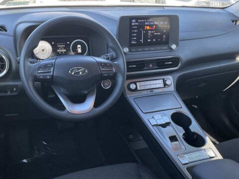2023 Hyundai Kona Electric SE