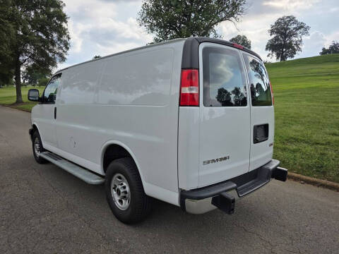 2023 GMC Savana 2500