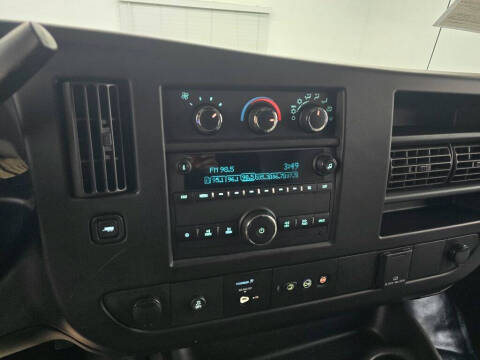 2020 Chevrolet Express 2500