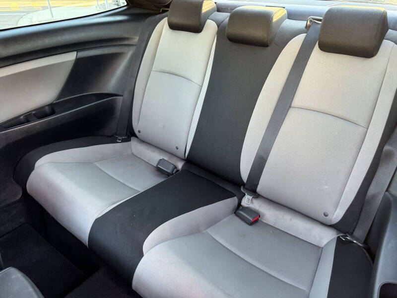 2017 Honda Civic LX-P