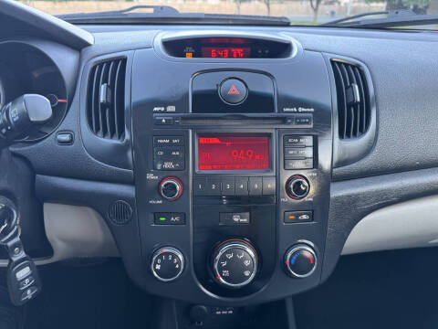 2011 Kia Forte5 EX