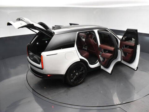 2023 Land Rover Range Rover P400 SE