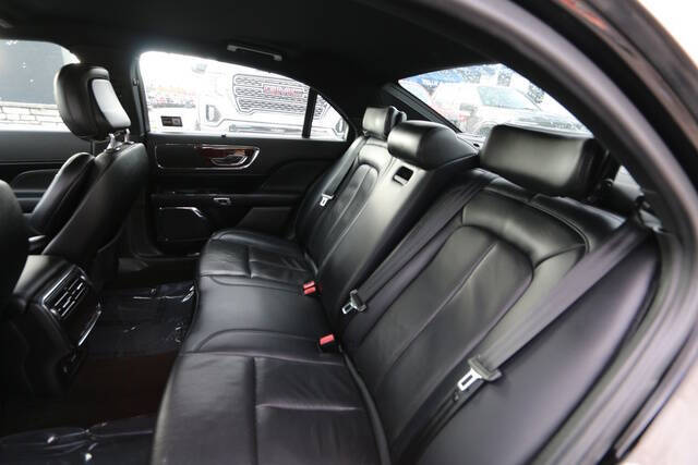 2019 Lincoln Continental Livery