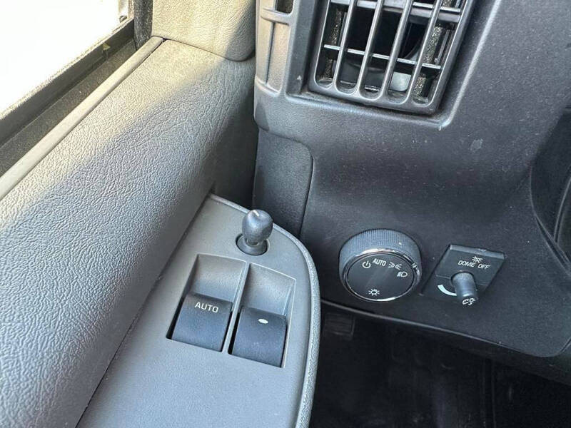 2024 GMC Savana 2500