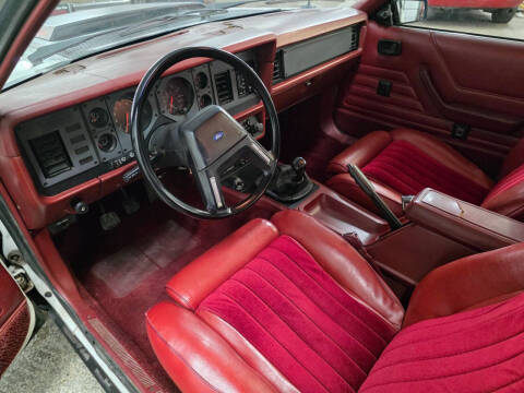 1984 Ford Mustang SVO Turbo