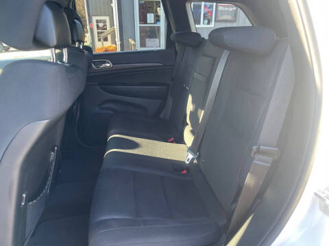 2017 Jeep Grand Cherokee Laredo