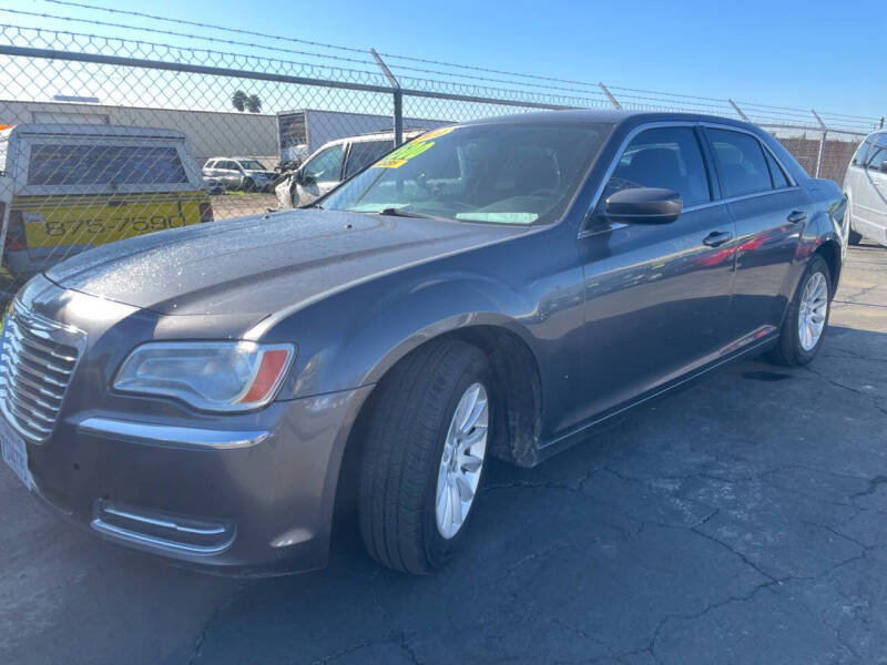 2014 Chrysler 300 for sale at Neri's Auto Sales in Sanger CA