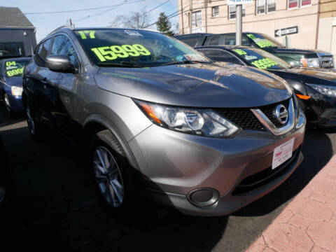 2017 Nissan Rogue Sport for sale at M & R Auto Sales INC. in North Plainfield NJ
