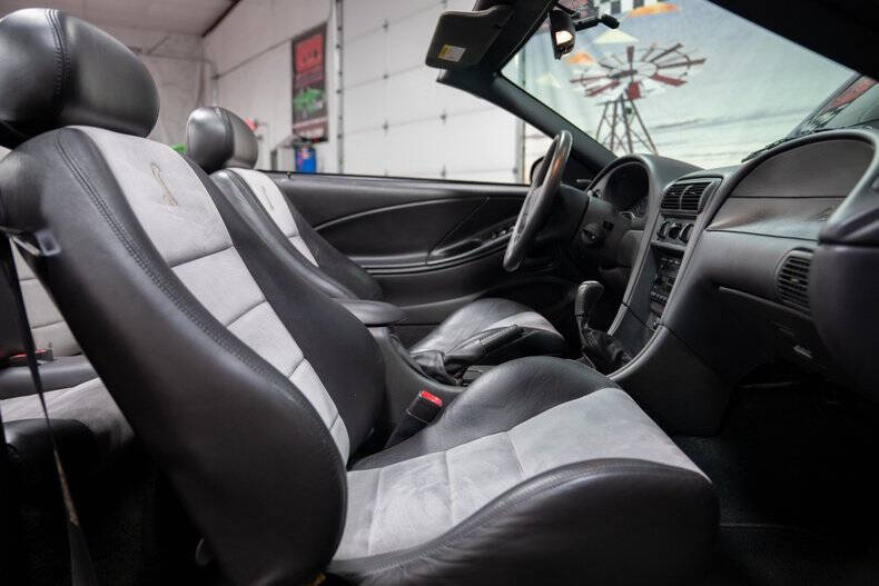 2003 Ford Mustang SVT Cobra
