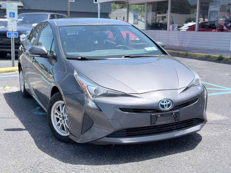 2016 Toyota Prius Two