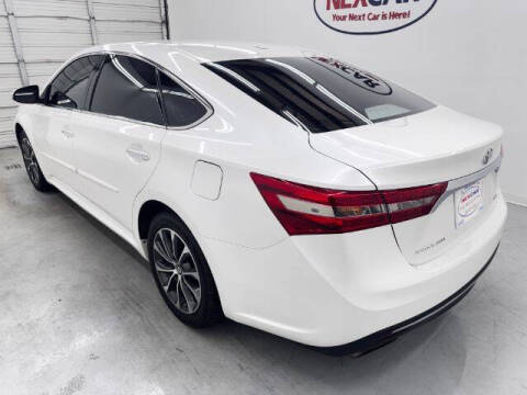 2016 Toyota Avalon