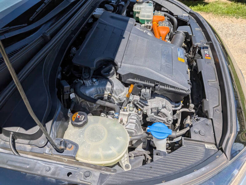 2020 Hyundai Ioniq Hybrid SEL