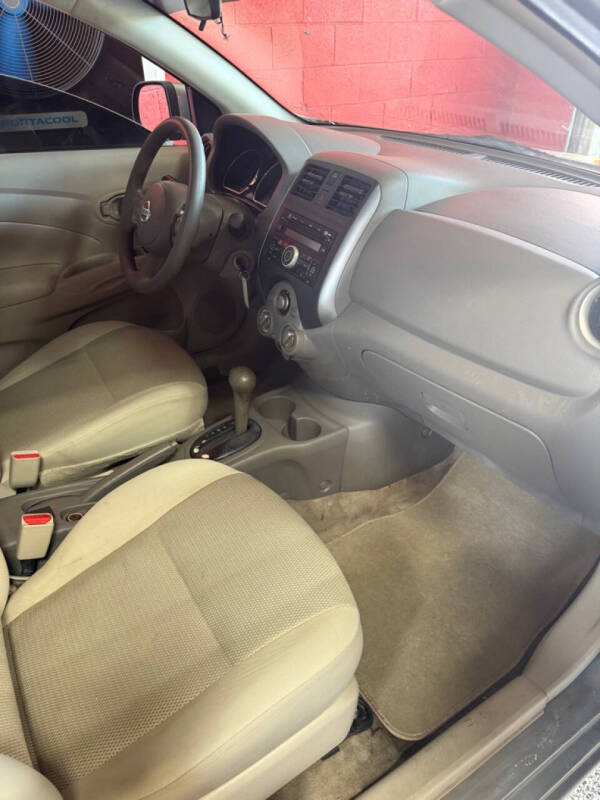 2012 Nissan Versa