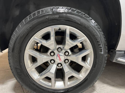 2017 GMC Yukon SLE