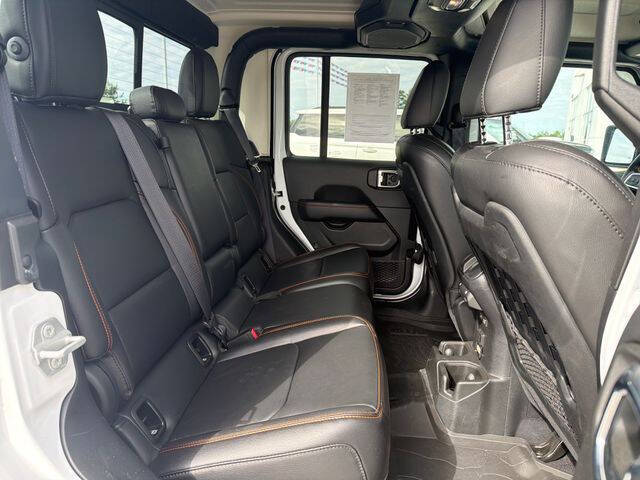 2023 Jeep Gladiator Mojave