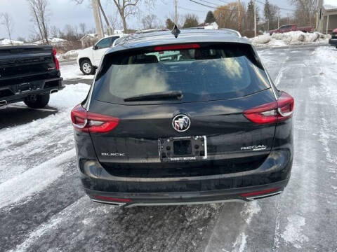 2018 Buick Regal TourX Essence