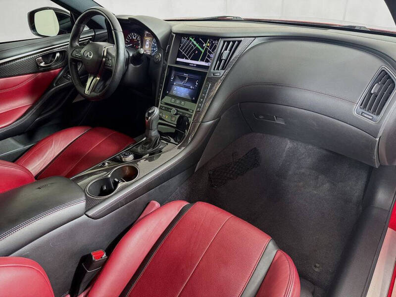 2020 Infiniti Q60 Red Sport 400