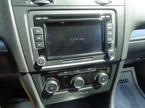 2012 Volkswagen Golf 2.5L PZEV