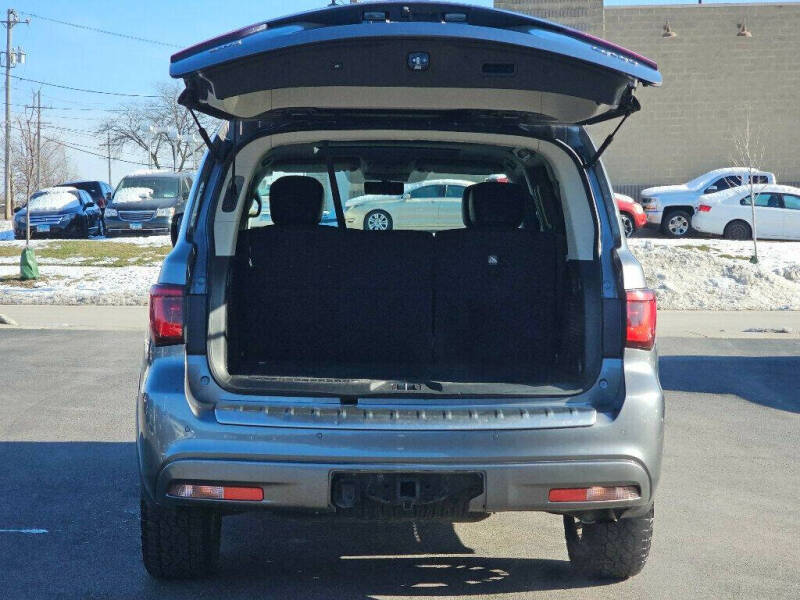 2020 Infiniti QX80 Luxe