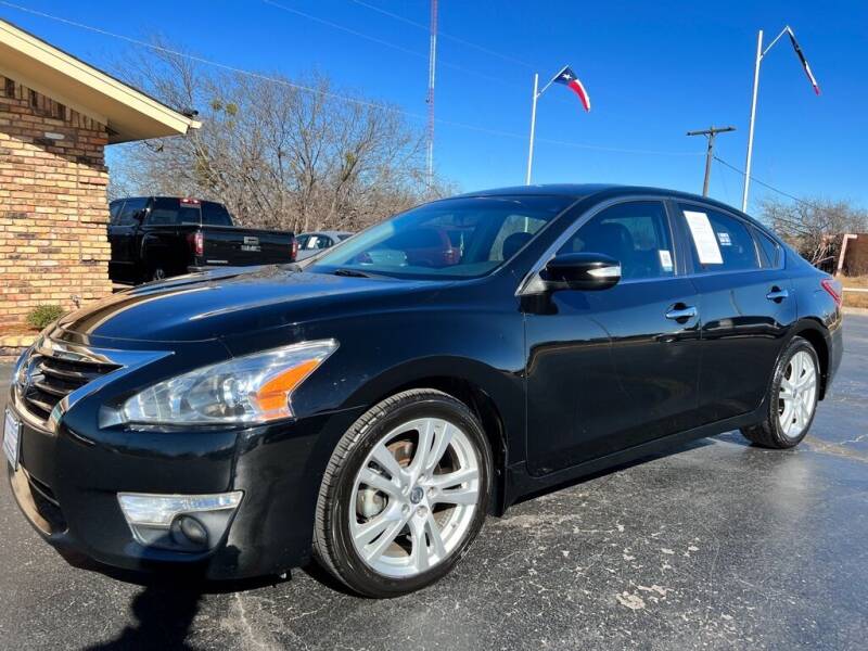 2013 Nissan Altima for sale at Browning's Reliable Cars & Trucks in Wichita Falls TX