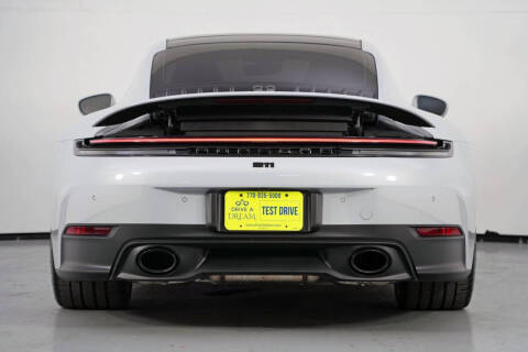 2025 Porsche 911 Carrera