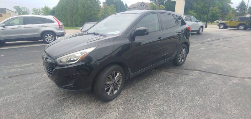 2015 Hyundai Tucson for sale at PEKARSKE AUTOMOTIVE INC in Two Rivers WI