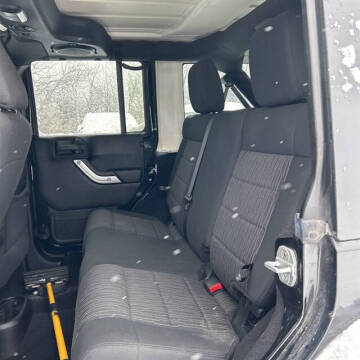 2011 Jeep Wrangler Unlimited Sahara