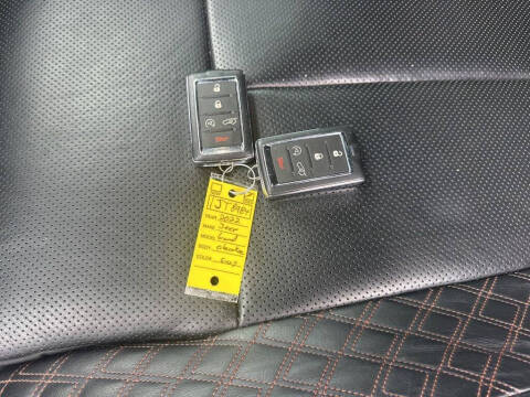 2022 Jeep Grand Cherokee Summit