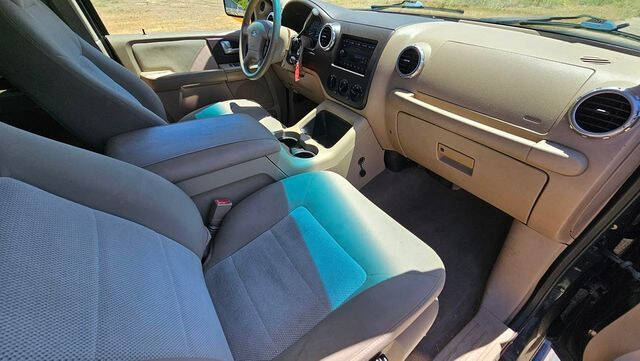 2003 Ford Expedition XLT