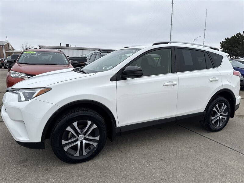 2016 Toyota RAV4 LE