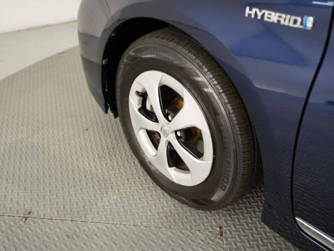 2013 Toyota Prius Two