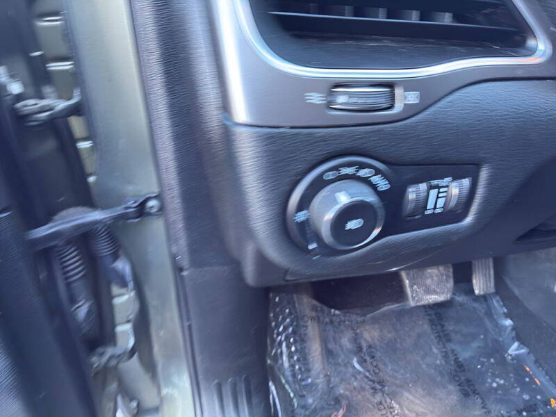 2021 Jeep Cherokee Latitude Plus