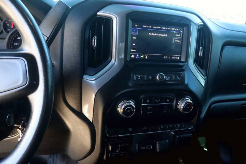 2023 GMC Sierra 2500HD Pro