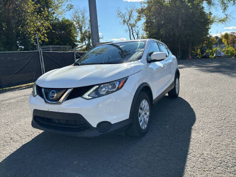 2018 Nissan Rogue Sport for sale at Automarket inc in Carmel NY