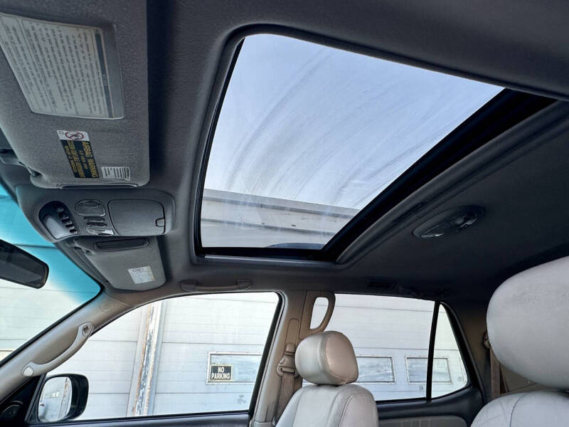 2001 Toyota Sequoia Limited