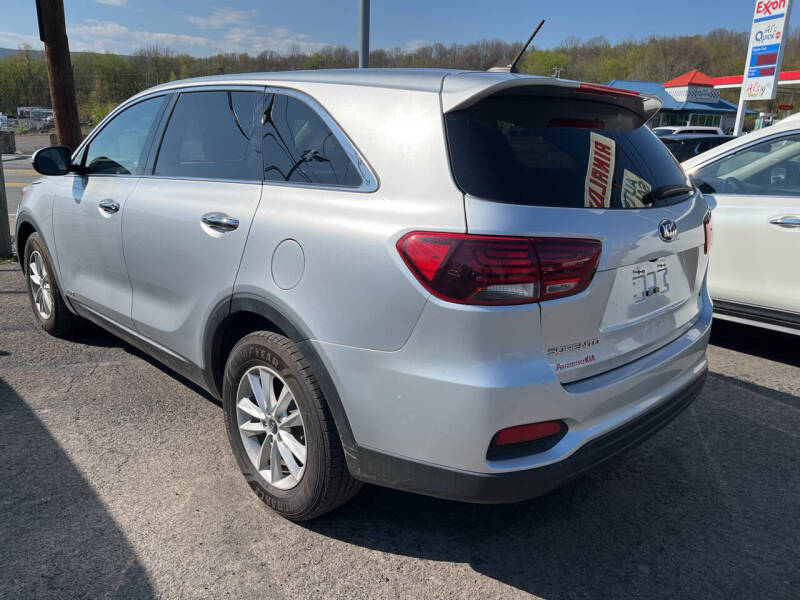 2019 Kia Sorento LX V6