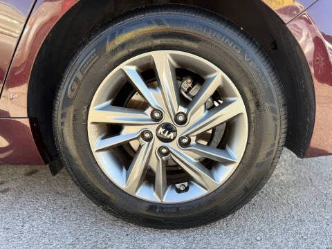 2019 Kia Optima S