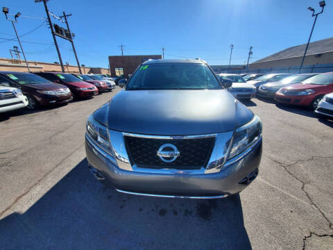 2016 Nissan Pathfinder S