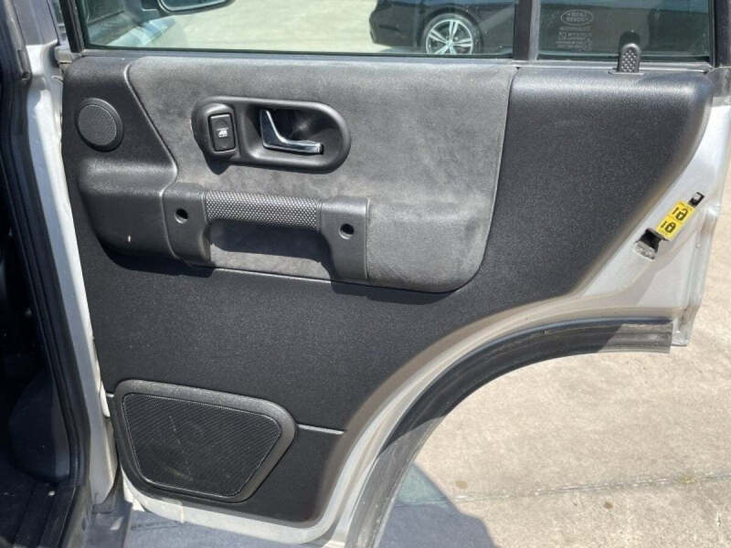 2004 Land Rover Discovery SE