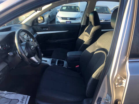 2011 Subaru Legacy 2.5i Premium