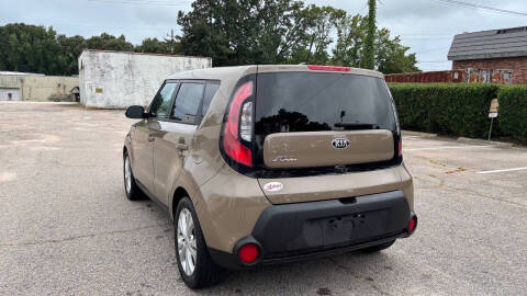 2014 Kia Soul +