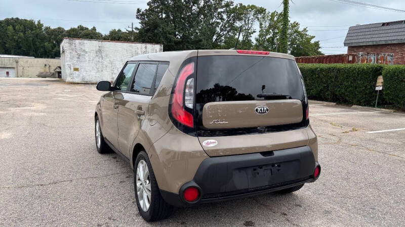 2014 Kia Soul +