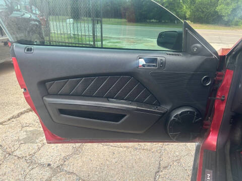 2012 Ford Mustang V6 Premium